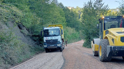 Aybastı’da İki Mahalle Yolu Asfalta Kavuşuyor!