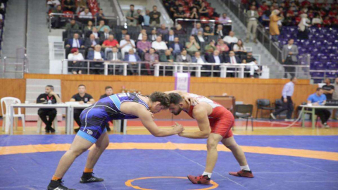 Karadeniz-U20 Serbest Güreş Turnuvası Yapıldı