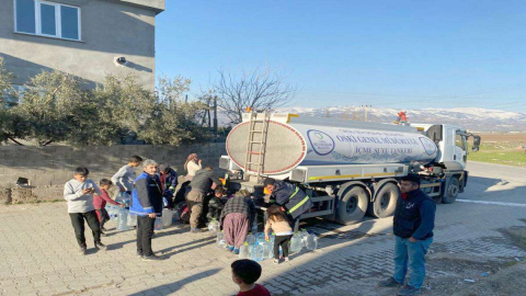 Depremin Yaraları Sarılıyor