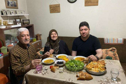 BAŞKAN TÖREN İFTARINI BABA OCAĞI'NDA YAPTI