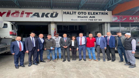 SANAYİ ESNAFI CHP ORDU MİLLETVEKİLİ AHMET TOKLUCUOĞLU’NU BAĞRINA BASTI
