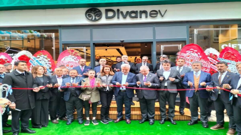 DİVANEV MOBiLYA MAĞAZALARI BÜYÜMEYE DEVAM EDİYOR