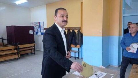 NACİ ŞANLITÜRK OYUNU KULLANDI