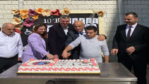 Önce Yeteneklerini, Sonra Hünerlerini Sergilediler