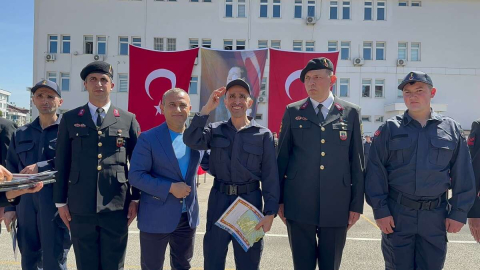Gençlerin Askerlik Mutluluğu