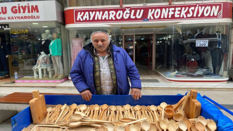 ‘ÖZEL AĞAÇLARLA ÖZEL KAŞIKLAR’