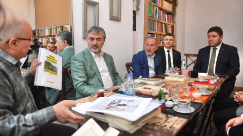 Tören’le Hamarat Ünlü Tarihçinin Evinde