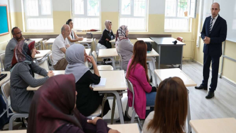 "AİLE OKULU PROJESİYLE 1 MİLYON 745 BİN AİLEYE ULAŞTIK"