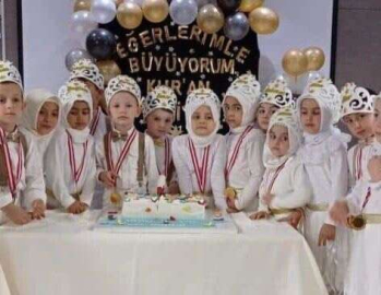 Minik Kelebekler İçin Yılsonu Etkinliği