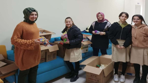 Kardeş Okula Kardeşçe Yardım