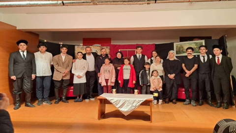 Aybastı Tiyatro Gösterimine Ev Sahipliği Yaptı