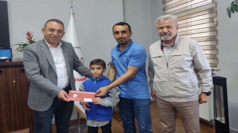 Derece Yaptılar, Ödülü Kaptılar