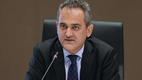 Bakan Özer, başarılar diledi