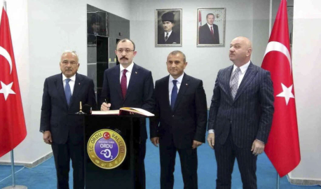 Gündoğdu'dan Eski Bakanlara Teşekkür