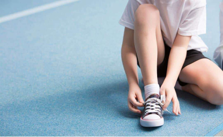 çorapsız ayakkabı denemesi yapmayın