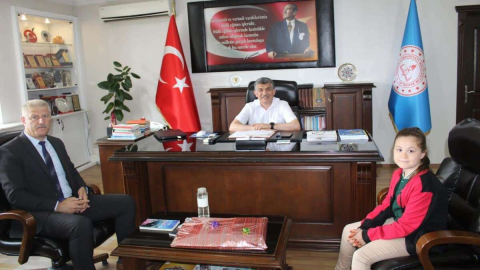 DERECEYE GİREN ÖĞRENCİYE ÖDÜL