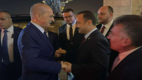 KURTULMUŞ’A İLK TEBRİK ŞANLITÜRK’TEN