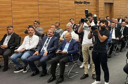 Başkan Demirci Bakü’de: “Temaslarımız Sürüyor”