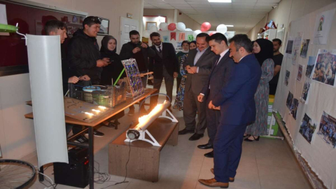 Alankent’li Öğrencilerden Sergi ve Tiyatro