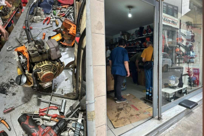 MOTOR TAMİRCİLERİNDE PAZAR MESAİSİ