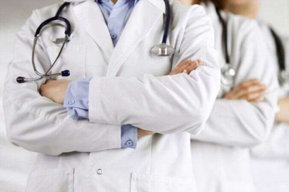 SAĞLIKÇILAR İŞ BIRAKACAK