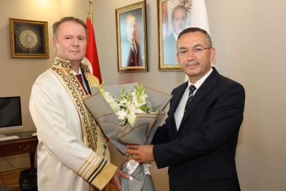 ODÜ’DE DEVİR TESLİM YAPILDI