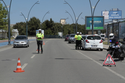 TRAFİK DENETİMLERİ DEVAM EDİYOR
