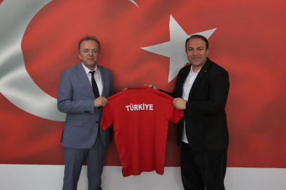 BAKAN YARDIMCISI DURAN’DAN İL SPOR MÜDÜRÜNE ZİYARET