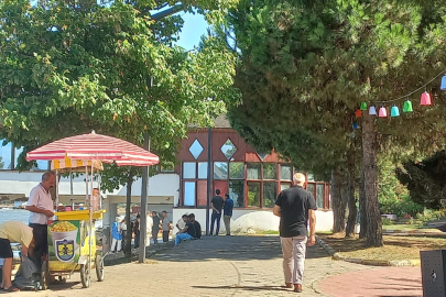 ECELER EYVANI KİTAP KAFE OLUYOR