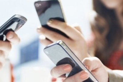 İŞTE ÖĞRENCİLERE VERGİSİZ TELEFON MODELLERİ