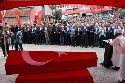 ŞEHİDİMİZ SON YOLCULUĞUNA UĞURLANDI
