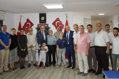 VALİ EROL, ŞEHİT AİLELERİ VE GAZİLER DERNEKLERİNİ ZİYARET ETTİ