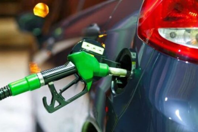 PETROL FİYATLARI SON 10 AYIN ZiRVESİNİ GÖRDÜ