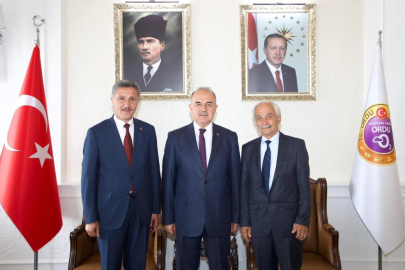 KAYA’DAN VALİ EROL’A ZİYARET