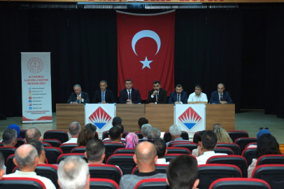 ALTINORDU’DA SENE BAŞI OKUL MÜDÜRLERİ TOPLANTISI