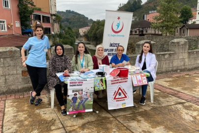 İKİZCE TSM'DEN MEYDANDA SAĞLIK TARAMASI ETKİNLİĞİ