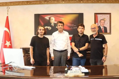 ÖĞRENCİLERDEN KAYMAKAM AVNİ KULA’YA ZİYARET