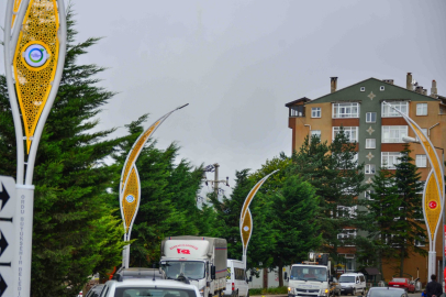 AKKUŞ AY PARÇASI GİBİ PARLADI