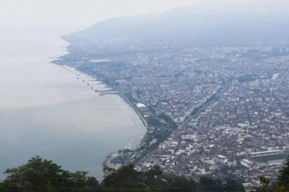 ORDU YAĞIŞLI HAVAYA TESLİM OLUYOR