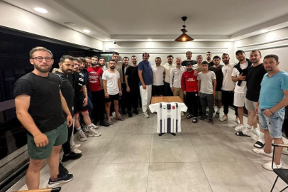 DUMLUPINARSPOR'DA TOPLU İMZA TÖRENİ