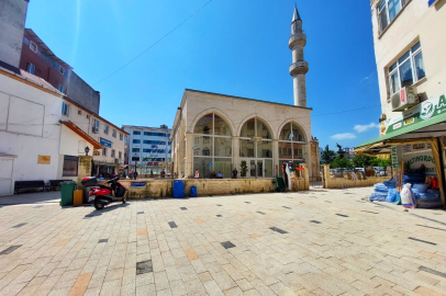TARİHİ CAMİYE YAKIŞIR TARİHİ DOKUNUŞ