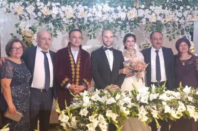 GENÇ DOKTORLAR MUTLULUĞA EVET DEDİLER