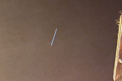 STARLİNK UYDULARI DOLUNAY SEMALARINDA