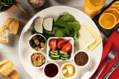 KAHVALTININ OKUL BAŞARISINDA KATKISI BÜYÜK