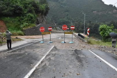 HEYELANDA YIKILAN YOLDA ÇALIŞMA BAŞLADI