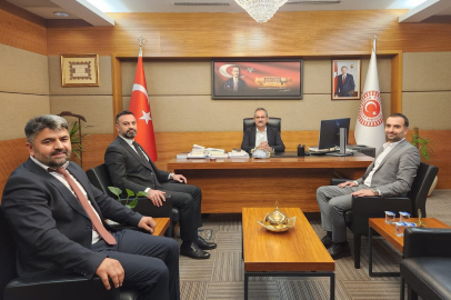 YENİ BAŞKANLAR VEKİL ÖZER'i ZİYARET ETTİ