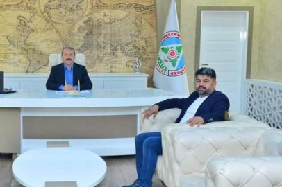 BAŞKAN DEMİRCİ'DEN YENİ İLÇE BAŞKANINA TEBRİK!
