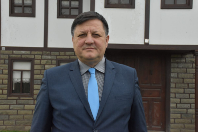 TOPARLAK YENİDEN MÜDÜR OLDU