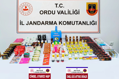 BİNLERCE CİNSEL İÇERİKLİ HAP VE ÜRÜN ELE GEÇİRİLDİ
