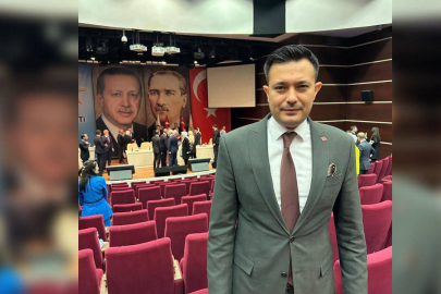 TÜRKÜCÜ MAHMUT TUNCER'İN OĞLU AK PARTİ MKYK ÜYESİ OLDU